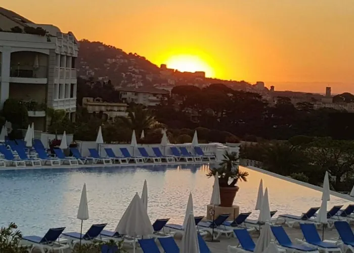 Exceptionnel Sur Vue Piscine *