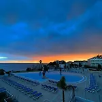 Апартаменты Exceptionnel Sur Vue Piscine *